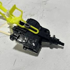2020-2024 TOYOTA CAMRY SE FUEL TANK DOOR LATCH LOCK ACTUATOR MOTOR OEM