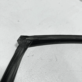 2018-2023 TOYOTA CAMRY FRONT LEFT WINDOW RUN CHANNEL WEATHERSTRIP SEAL OEM