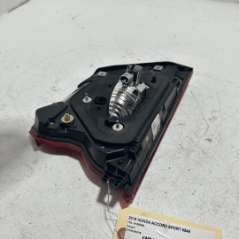 2018 - 2022 HONDA ACCORD REAR RIGHT PASSENGER SIDE INNER TAIL LIGHT LAMP OEM