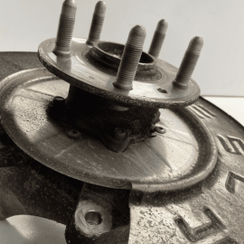 17-20 TESLA MODEL S AWD REAR RIGHT PASSENGER BRAKE SPINDLE KNUCKLE HUB ASSY