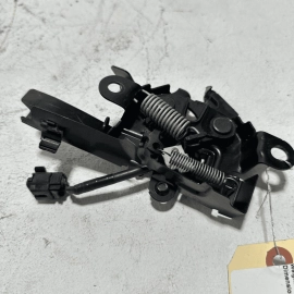 2018-2019-2020-2021-2022-2023-2024 TOYOTA CAMRY SE HOOD BONNET LOCK LATCH OEM