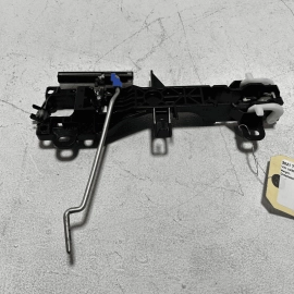 2018-2024 TOYOTA CAMRY FRONT LEFT SIDE DOOR EXTERIOR HANDLE BASE BRACKET OEM