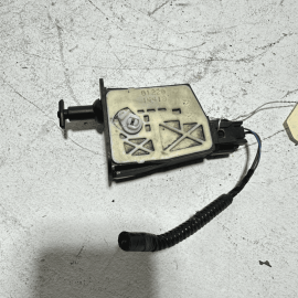 HONDA ACCORD 2018 - 2022 FUEL FILLER DOOR LID LOCK LATCH ACTUATOR OEM