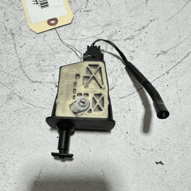 HONDA ACCORD 2018 - 2022 FUEL FILLER DOOR LID LOCK LATCH ACTUATOR OEM