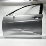 DEFECT! 2015-2020 ACURA TLX FRONT LEFT DRIVER DOOR SHELL LUNAR SILVER NH830M OEM