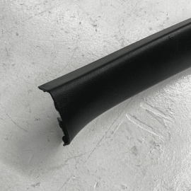 MAZDA CX-5 2017 - 2021 TAILGATE LIFTGATE BACK DOOR RIGHT UPPER COVER TRIM O