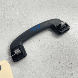 VOLKSWAGEN JETTA 2019 - 2021 FRONT DRIVER OR PASSENGER SIDE ROOF GRAB HANDL
