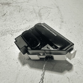 2021-2024 TOYOTA CAMRY SE DASH DASHBOARD PASSENGER STATUS INDICATOR OEM 2021-2024 TOYOTA CAMRY SE DASH DASHBOARD PASSENGER STATUS INDICATOR OEM