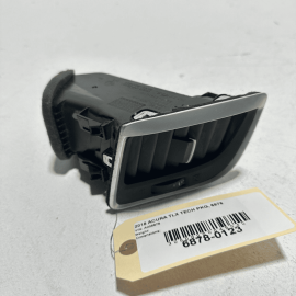 2015-2020 ACURA TLX RIGHT SIDE AIR VENT DUCT GRILLE DASHBOARD OUTER OEM