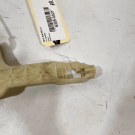 KIA RIO 2018-2023 REAR LEFT DRIVER SIDE DOOR EXTERIOR HANDLE BRACKET OEM