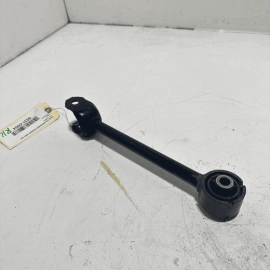 2018-2024 TOYOTA CAMRY REAR LEFT OR RIGHT SIDE LINK SUSPENSION CONTROL ARM OEM 2018-2024 TOYOTA CAMRY REAR LEFT OR RIGHT SIDE LINK SUSPENSION CONTROL ARM OEM