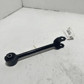 2018-2024 TOYOTA CAMRY REAR LEFT OR RIGHT SIDE LINK SUSPENSION CONTROL ARM OEM 2018-2024 TOYOTA CAMRY REAR LEFT OR RIGHT SIDE LINK SUSPENSION CONTROL ARM OEM