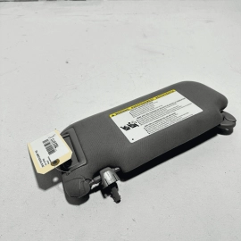 2018 - 2024 TOYOTA CAMRY LE FRONT RIGHT PASSENGER SIDE SUN VISOR SUNVISOR OEM