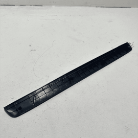 2018-2024 TOYOTA CAMRY SE FRONT RIGHT SIDE DOOR SILL SCUFF PLATE TRIM COVER OEM