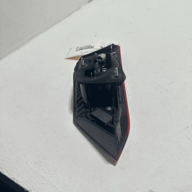 2018-2020 TOYOTA CAMRY SE INNER TAILLIGHT LAMP REAR RIGHT PASSENGER SIDE OEM