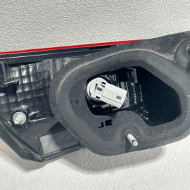 2018-2020 TOYOTA CAMRY SE INNER TAILLIGHT LAMP REAR RIGHT PASSENGER SIDE OEM