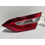 2018-2020 TOYOTA CAMRY SE INNER TAILLIGHT LAMP REAR RIGHT PASSENGER SIDE OEM