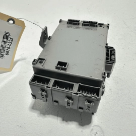 2018-2020 Acura TLX 3.5L Cabin Fuse Relay Power Distribution Box Module Unit OEM