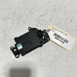 Toyota Camry XSE SE XLE LE 2018-2019 Front Cruise Control Distance Sensor OEM
