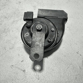 2018 - 2024 TOYOTA CAMRY FRONT LEFT DRIVER LOW PITCH NOTE TONE HORN SIGNAL OEM