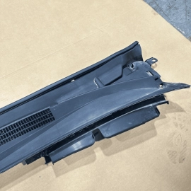 2018-2024 TOYOTA CAMRY FRONT WINDSHIELD WIPER COWL VENT GRILLE TRIM PANEL OEM