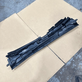 2018-2024 TOYOTA CAMRY FRONT WINDSHIELD WIPER COWL VENT GRILLE TRIM PANEL OEM