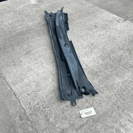 2018-2024 TOYOTA CAMRY FRONT WINDSHIELD WIPER COWL VENT GRILLE TRIM PANEL OEM