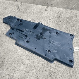 2018-2024 TOYOTA CAMRY FRONT RIGHT SIDE FLOOR UNDER BODY SPLASH SHIELD OEM