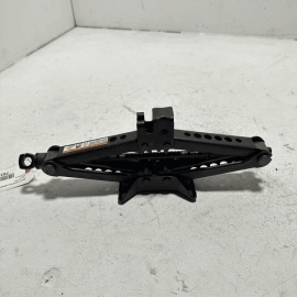 2018-2024 TOYOTA CAMRY SPARE TIRE WHEEL EMERGENCY JACK OEM