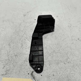 TOYOTA CAMRY REAR RIGHT PASSENGER RH SIDE BUMPER SEAL BRACKET SUPPORT 18-24 OEM