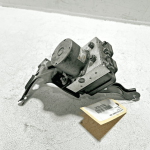TOYOTA CAMRY ABS ANTI LOCK BRAKE PUMP MODULE UNIT W/ MOUNT BRACKET 2018-2020 OEM