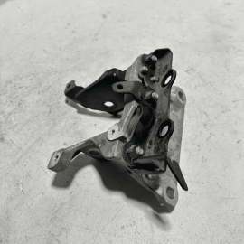 TOYOTA CAMRY 2018-2024 ENGINE MOTOR LEFT DRIVER SIDE MOUNT BRACKET SUPPORT OEM
