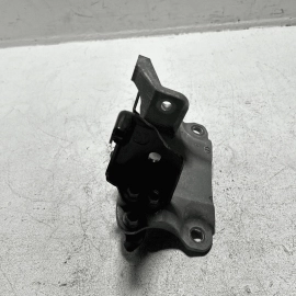 TOYOTA CAMRY 2018-2024 ENGINE MOTOR LEFT DRIVER SIDE MOUNT BRACKET SUPPORT OEM