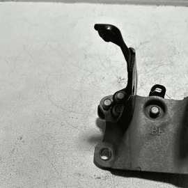 TOYOTA CAMRY 2018-2024 ENGINE MOTOR LEFT DRIVER SIDE MOUNT BRACKET SUPPORT OEM