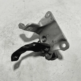 TOYOTA CAMRY 2018-2024 ENGINE MOTOR LEFT DRIVER SIDE MOUNT BRACKET SUPPORT OEM