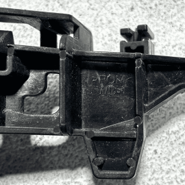 2018-2024 TOYOTA CAMRY REAR RIGHT PASSENGER TAILLIGHT MOUNT BRACKET SUPPORT OEM