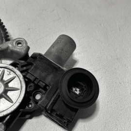 TOYOTA CAMRY 2018-2024 FRONT LEFT SIDE DOOR WINDOW REGULATOR W/ MOTOR OEM