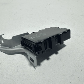 2018 TOYOTA CAMRY LE NETWORK GATEWAY COMPUTER CONTROL MODULE UNIT OEM 2018 TOYOTA CAMRY LE NETWORK GATEWAY COMPUTER CONTROL MODULE UNIT OEM