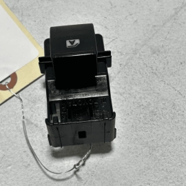 TOYOTA CAMRY 15-21 HIGHLANDER REAR DRIVER OR PASSENGER SIDE DOOR WINDOW SWITCH