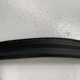 2007 - 2013 MERCEDES-BENZ S550 W221 HOOD BONNET SEAL RUBBER UNDER OEM
