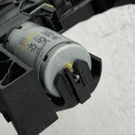 Mercedes W221 Front Left / Right Seat Headrest Motor Adjuster OEM 1 PCS 200