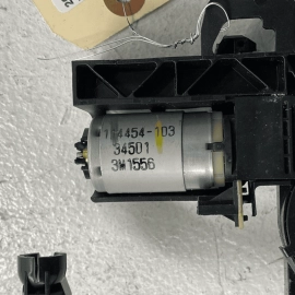 Mercedes W221 Front Left / Right Seat Headrest Motor Adjuster OEM 1 PCS 200