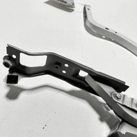 2018-2022 TOYOTA CAMRY TRUNK LID TAILGATE PASSENGER SIDE HINGE OEM WHITE *040*