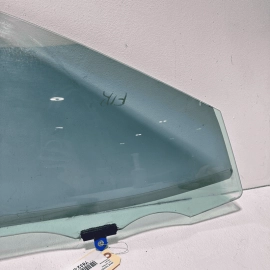 2018-19-2024 TOYOTA CAMRY LE DOOR WINDOW GLASS FRONT RIGHT PASSENGER SIDE OEM
