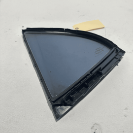 2018-2024 TOYOTA CAMRY LE REAR RIGHT DOOR WINDOW FIXED VENT GLASS OEM