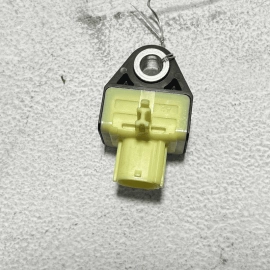 TOYOTA CAMRY 18-22 REAR CENTER LEFT OR RIGHT SIDE IMPACT CRASH SENSOR OEM 1PCS