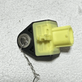 TOYOTA CAMRY 18-22 REAR CENTER LEFT OR RIGHT SIDE IMPACT CRASH SENSOR OEM 1PCS