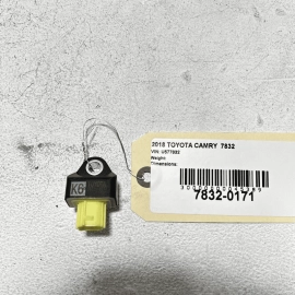 TOYOTA CAMRY 18-22 REAR CENTER LEFT OR RIGHT SIDE IMPACT CRASH SENSOR OEM 1PCS