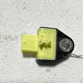 TOYOTA CAMRY 18-22 REAR CENTER LEFT OR RIGHT SIDE IMPACT CRASH SENSOR OEM 1PCS