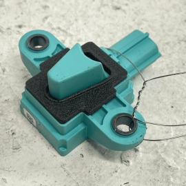 15-18 AUDI Q3 FRONT LEFT RIGHT SIDE DOOR CRASH IMPACT SENSOR OEM 8K0955557C